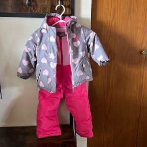 Winter jacket and jumpsuit pants. Great for the cold. Well loved 💕